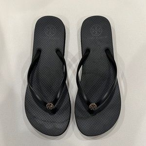 Tory Burch Thin Strap Logo Flip Flop